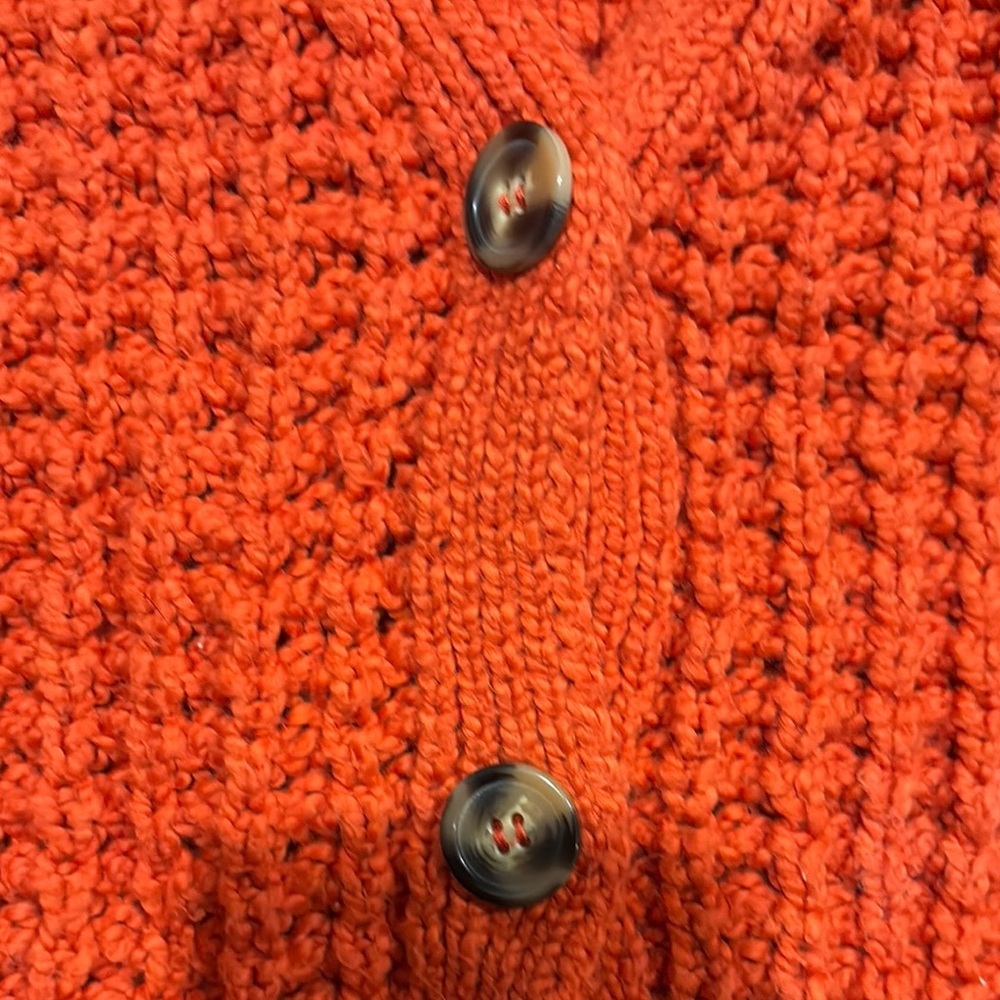 Ladies Cable Knot V-Neck Cropped Button Down Cardigan Sweater (Orange-size Small - Picture 3 of 4